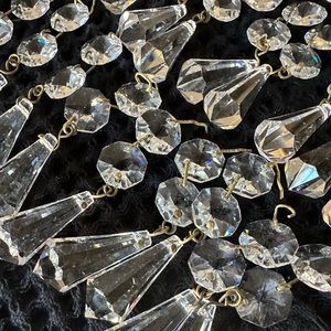 Vintage Glass Crystals - SAVE FOR @thesamplelady
